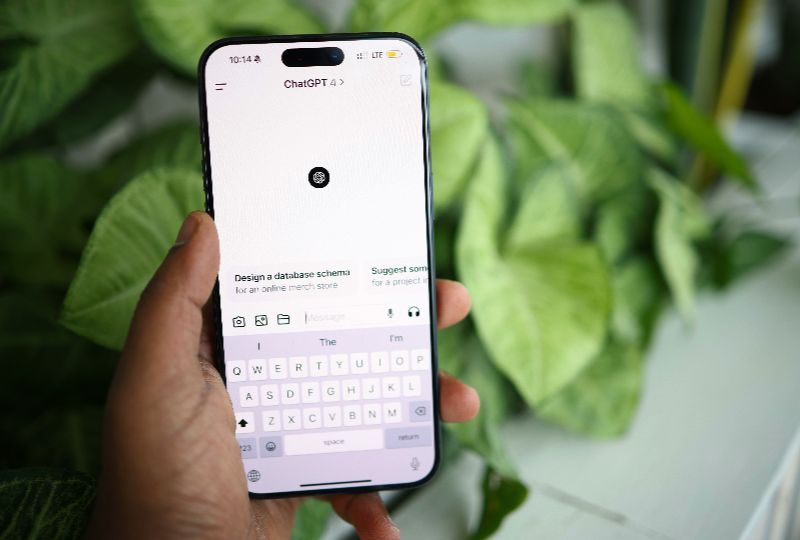 Young government staff ‘open to using ChatGPT’